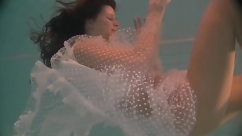 Underwater Bikini Shower Russian 