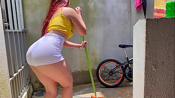 Maid Redhead Big Ass 